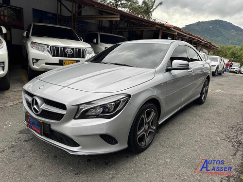 Mercedes-benz Clase Cla 2017 1.6 Essential