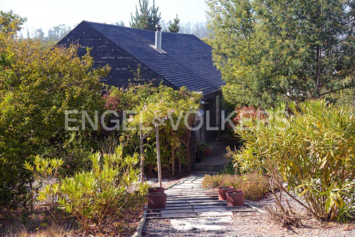 Estupenda Casa En Tunquén.