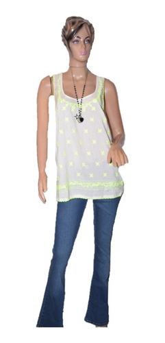 Blusa Color Blanca Bordada Con Verde Fluo Mod Yoly