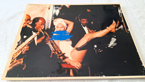 Poster N° 2 --en  La Cama Con Madonna 1988