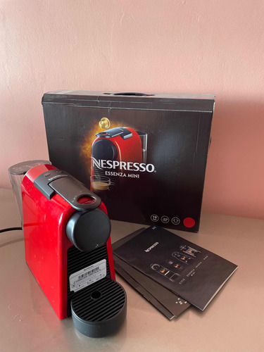 Nespresso Essenza Mini Usada/ Como Nueva