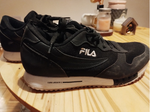 Zapatillas Fila Original Negra Mujer Talle 36 