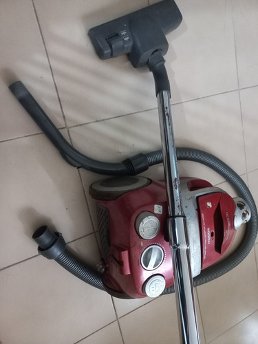 Aspiradora Electrolux Ergo Easy 2000w