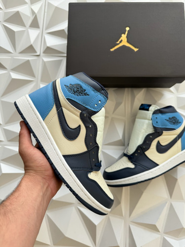 Jordan 1 Retro High Obsidian Azul Talla 26.5