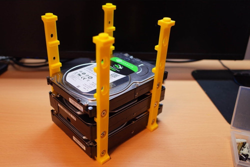  Soporte Discos Para 5 Hdd O Mas Chia Adaptables Entre Si 