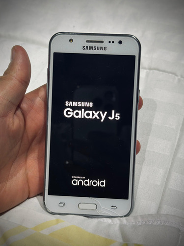 Samsung Galaxy J5 8 Gb Blanco 1.5 Gb Ram Sm-j500f