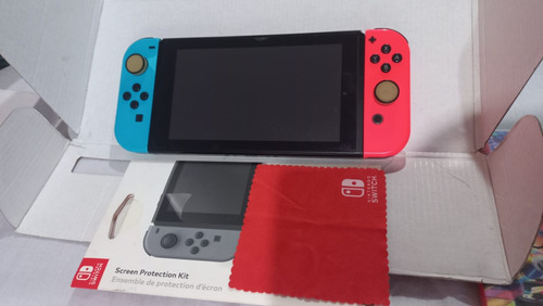 Nintendo Switch 32gb V1.1 +control Joy-con