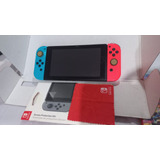 Nintendo Switch 32gb V1.1 +control Joy-con