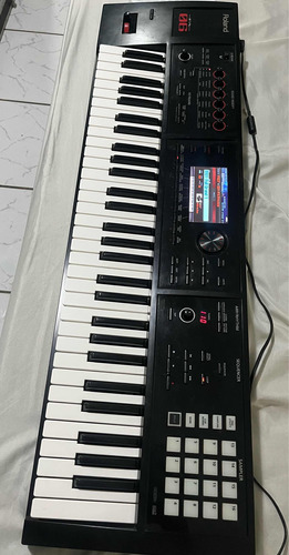 Teclado Roland Fa 06