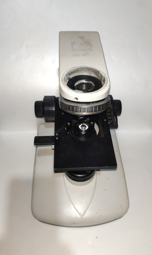 Microscópio Bioval (peça)