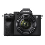 Cámara Full-frame Sony Alpha Kit A7 Iv + Lente 28-70mm Oss Color Negro
