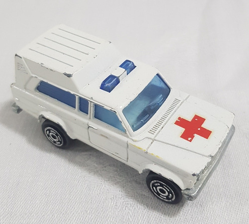 Auto Majorette Ambulancia Ambulance N°269 Escala 1/64 A G20