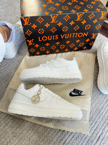 Tênis Air Force X Louis Vuitton 