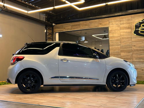 car gallery
