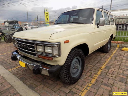 Toyota Land Cruiser Fj60 4.2cc Mt 4x4 