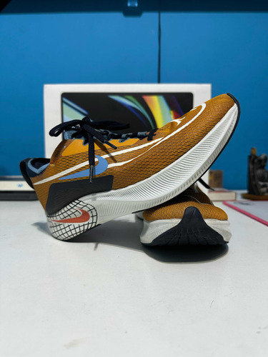 Nike Zoom Fly 4 Talle Us 8.5 26,5cm