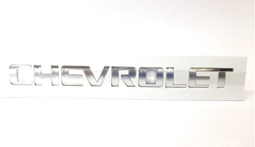 Emblema Chevrolet De Captiva Cromado ( Incluye Adhesivo 3m) Foto 3