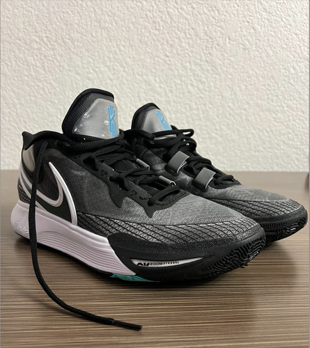 Tenis Nike Kyrie 8 Orca Basketball (27.5 Mx)