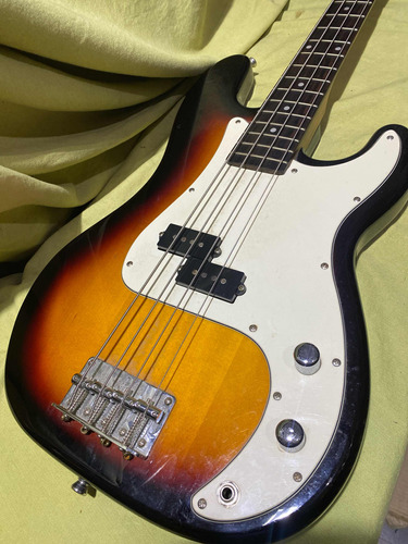 Bajo Aria Precision    Srv Series Permuto 