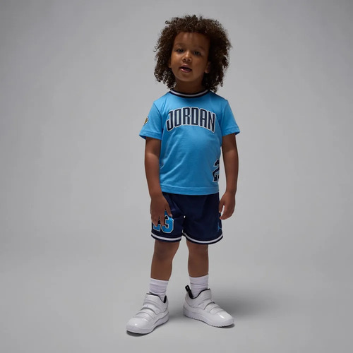 Conjunto Jordan Playera Y Shorts Para Bebé (2-4 Años) | Envío gratis