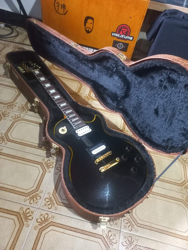Guitarra EpiPhone Les Paul Custom Classic Black