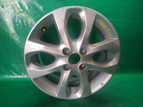 Rin 15 Pulgadas 4x100 #1 Nissan March Modelo 2018 Detalle