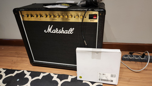 Amplificador Marshall Dsl Dsl40cr Valvular Para Guitarra De 40w