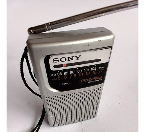 Radio Icf S10 Sony Fm Am Con Desgaste Tapa Fungional Origin
