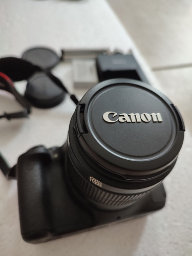 Câmera Canon T3i Lente 18-55mm