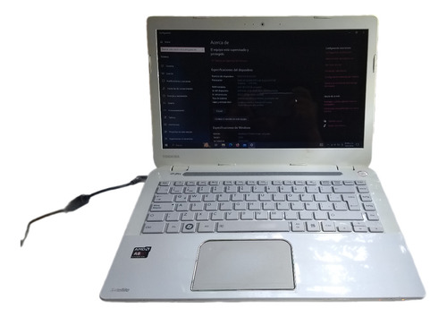 Laptop  Toshiba Satellite L745d-s4220 Usada