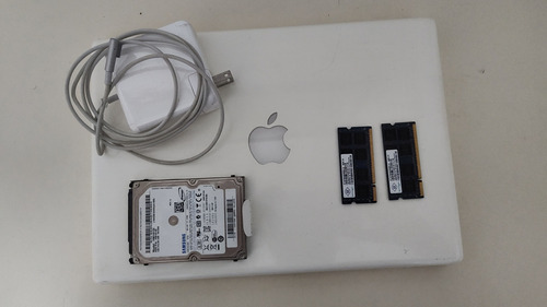 Apple Macbook A1181 Para Reparar O Repuestos + Lote Notebook