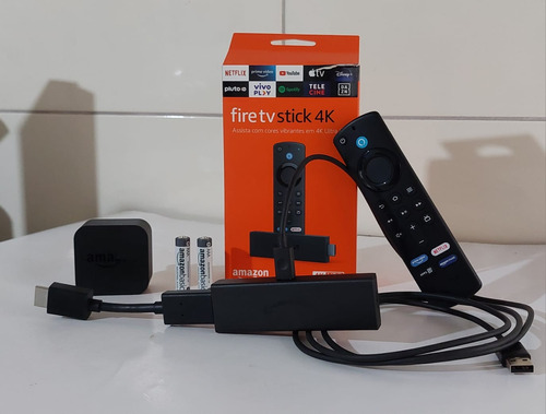 Fire Tv Stick 4k Hdr 3ª Ger. Controle Padrão/voz Cor Preta