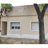 Casa En Venta 3 Ambientes Con Patio Y Jardin Oportunidad - Temperley