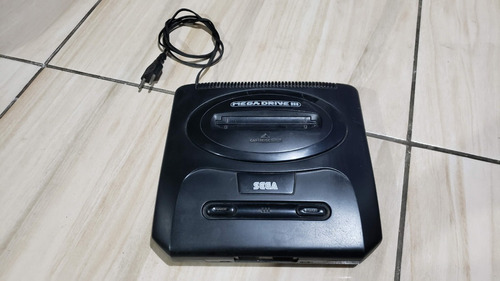 Mega Drive 3 Só O Console Sem Nada Funcionando 100%. F1