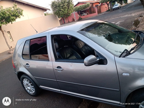 VOLKSWAGEN GOLF 2003 1.6 GENERATION 5P