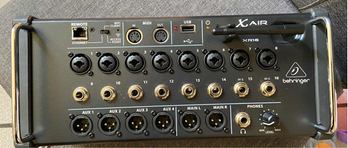 Consola Behringer X Air Xr16