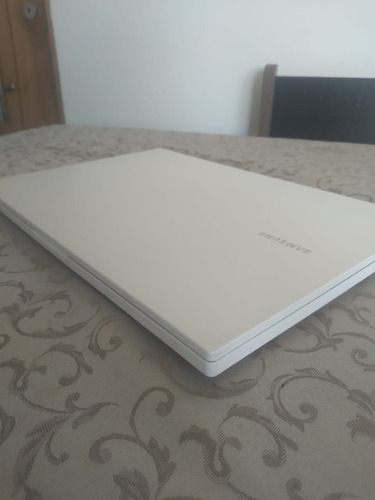 Notebook Samsung Np550xda Branca 15.6 