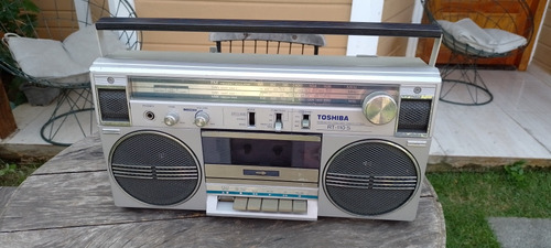 Radio Toshiba Rt-110 S Sem Antena Radio Funciona Restauro