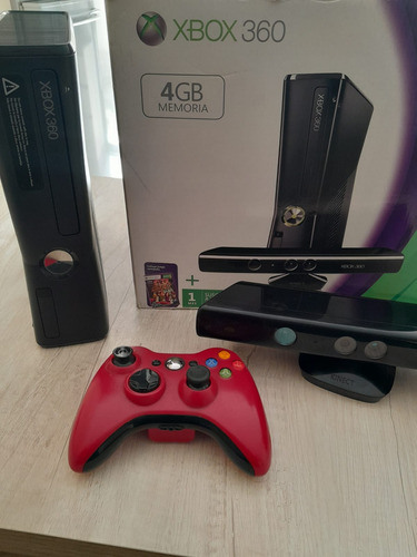 Microsoft Xbox 360 + Kinect Slim 4gb Standard 