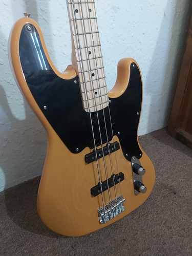 Squier Jazz Bass Paranormal '54 Butterscotch