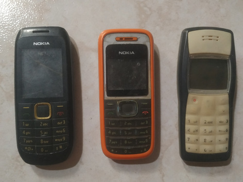 Celular Nokia 1108, 1616, 1208 Antiguos Para Colección