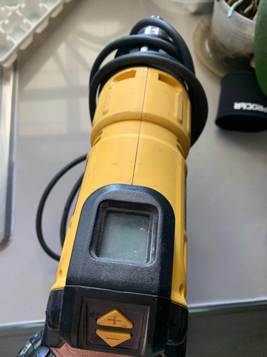 Pistola De Calor Dewalt 2000 Con Visor Led