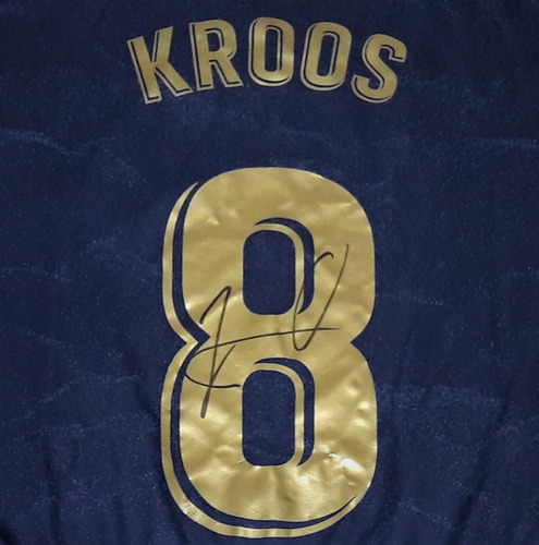 Jersey Autografiado Toni Kroos Real Madrid 2019-20 Visita