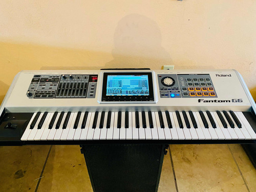 Sintetizador Roland Fantom G6