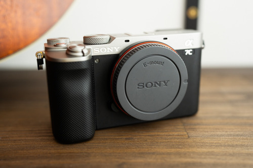 Câmera Sony A7c - Quase Nova! 