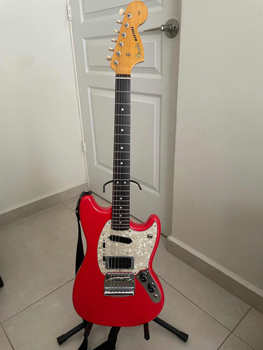 Guitarra Fender Mustang Japonesa