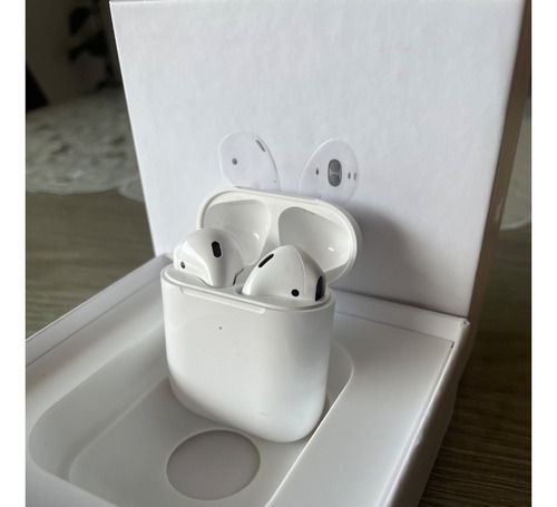 AirPods 2 - Estuche Carga Inalámbrica