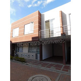 Casa En Conjunto Cerrado En Duitama 