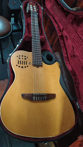 Guitarra Casas M9 