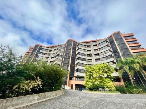 Ss: Vende Apartamento 24-15281 En La Alameda De 186 M2, 3h/4b/3pe